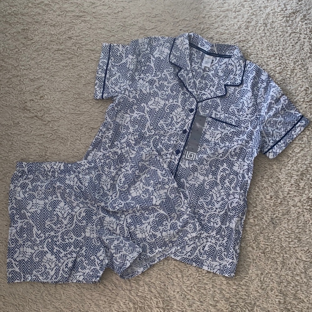 Women's Blue Patterned Pajama Set - image 1